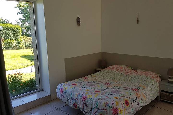 Gîte pour 3 personnes, avec jardin et terrasse à Lannion - 2