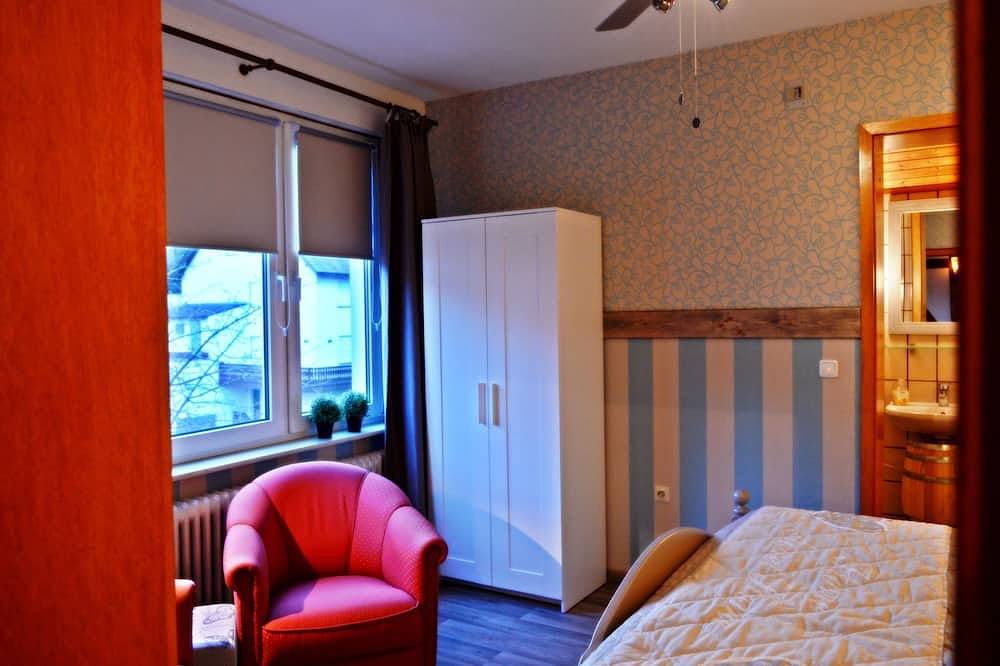 Ganze Wohnung, Ferienwohnung Großbach in Enkirch, Bernkastel-Kues & Umgebung