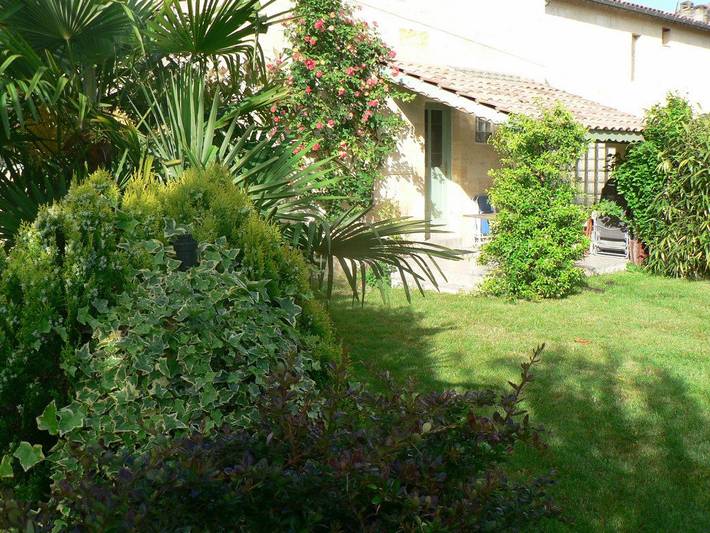 Gîte pour 3 personnes, avec terrasse et jardin en Gironde - 3