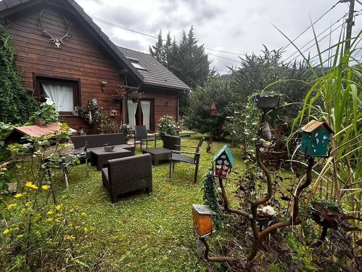 Chalet pour 10 personnes, avec Terrasse ainsi que Jardin et Vue
