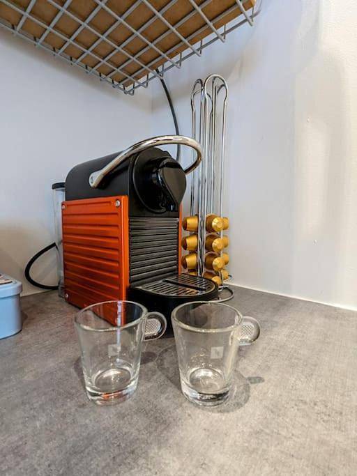 Appartement entier, Nationale 7, route des vacances in Le Coteau, Région de Roanne