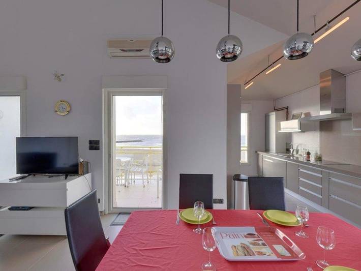 Apartamento entero, Châtelaillon-Plage: Apartamento 4 piezas, 6 pers, terraza, Wifi in Châtelaillon-Plage, Región de La Rochelle