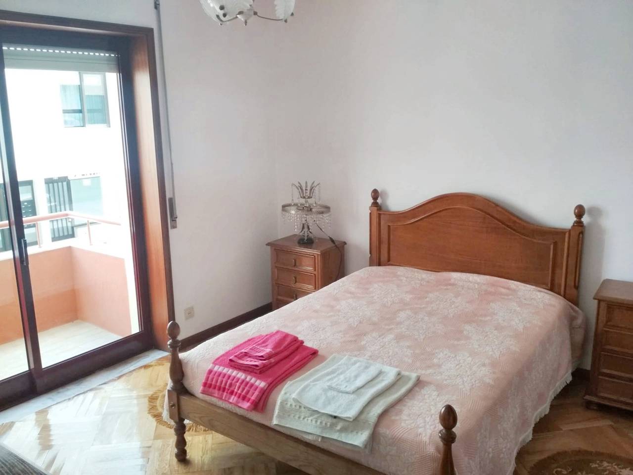 Ganze Wohnung, Geräumige Wohnung in Espinho mit Kamin, 87 qm in Espinho, Aveiro Distrikt