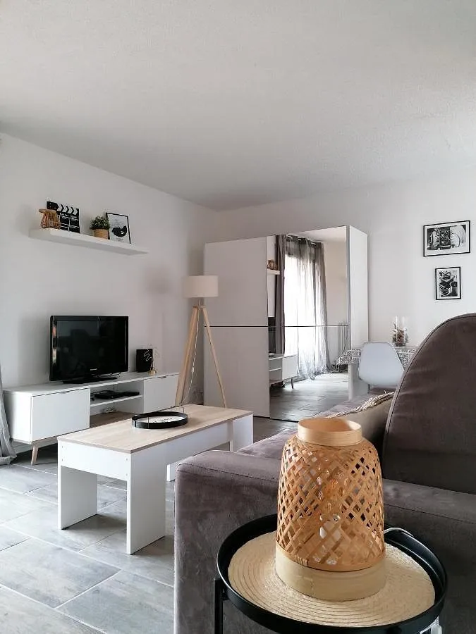 Apartamento de vacaciones para 3 personas, con vistas y balcón - 1
