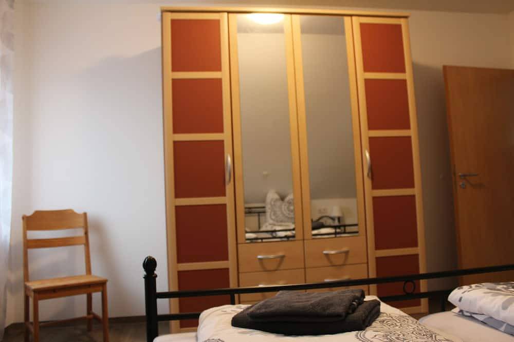 Ganze Wohnung, Ferienwohnung am Fuße der Bilz in Michelbach an der Bilz, Hohenlohe