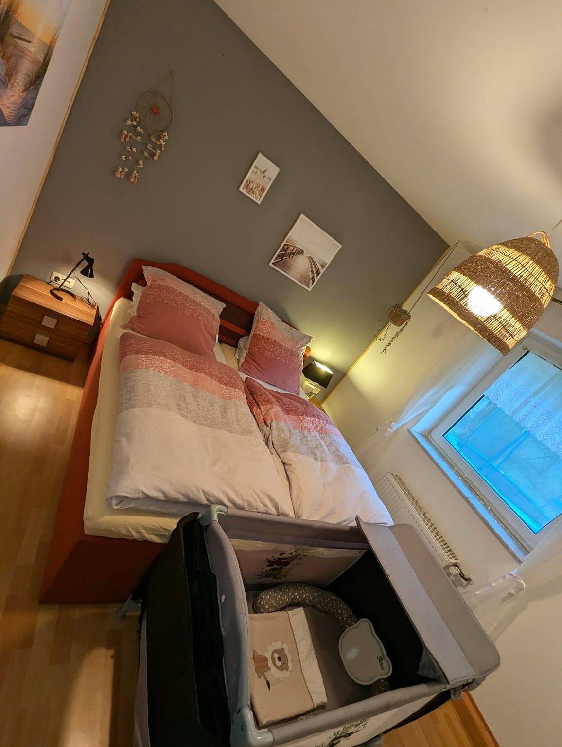 6-Bett Ferienhaus, 2x Bad/Wc, 3 Schlafräume in Schutz, Vulkaneifel