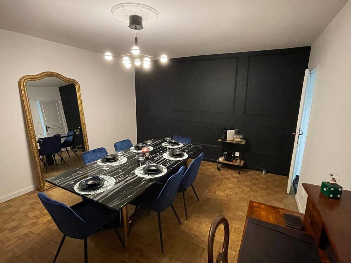 Appartement entier, Two-Bedroom Apartment in Saint-Brieuc, Côte de Goëlo