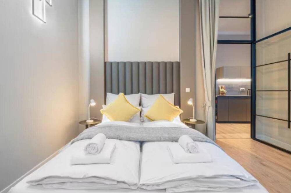 Ganze Wohnung, Stylish Ground-Floor Apartment Near Berlin Central Station & the Spree in Moabit Berlin, Berlin