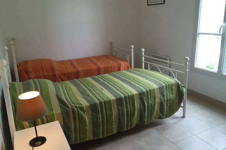 Location de vacances pour 6 personnes, avec terrasse et jardin, animaux acceptés à Les Portes-en-Ré - 4