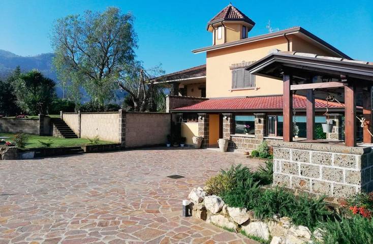 Location de vacances pour 2 personnes, avec jardin et vue dans Limatola