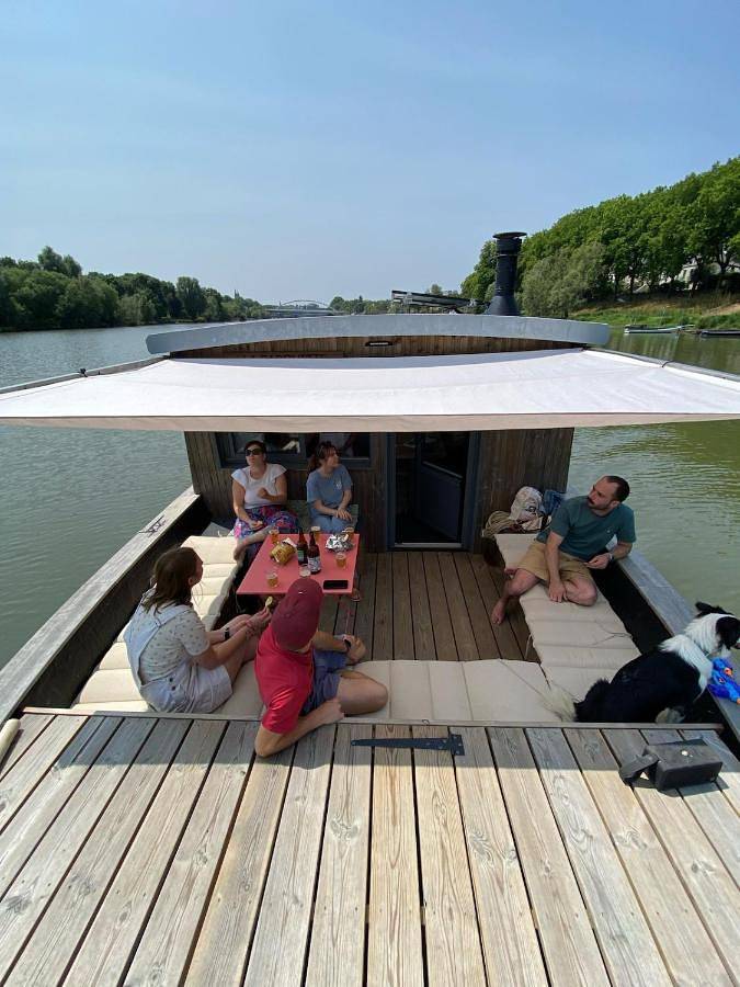 Hébergement insolite - Toue Cabanée in Angers, Région d'Angers