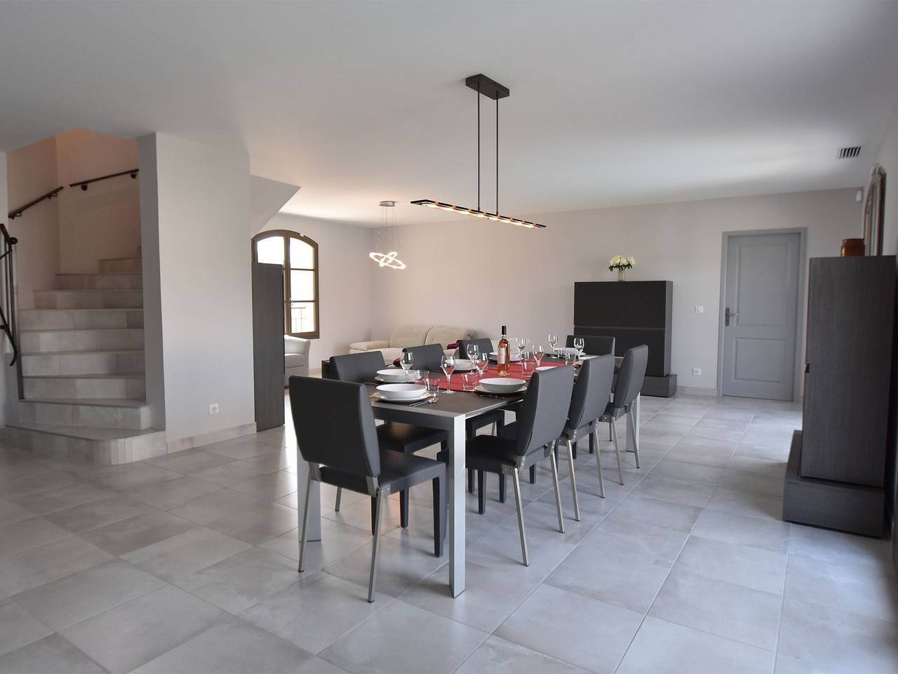 Retraite ensoleillée dans une villa à Uzès in Garrigues-Sainte-Eulalie, Région de Nîmes