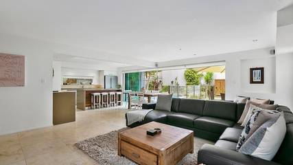 Holiday Home for 6 People in Sunshine Beach, Noosa Shire, Photo 1