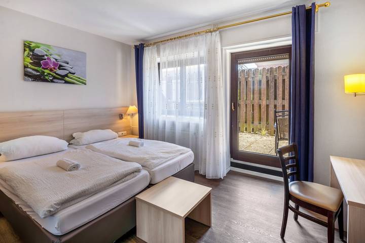 Zimmer für 2 Personen, mit Balkon, mit Haustier - 1