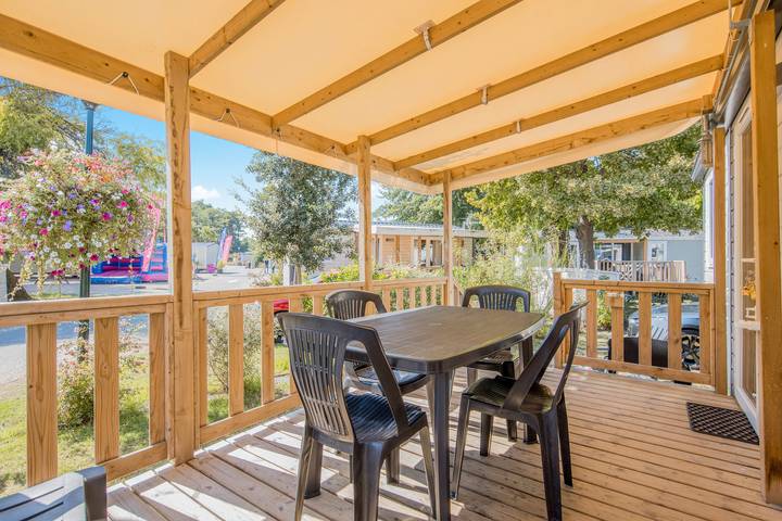 Wohnwagen für 6 Personen, mit Garten und Kinderpool, kinderfreundlich in Lège-Cap-Ferret - 2