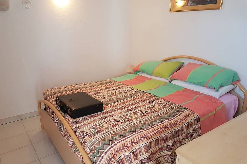 Appartement entier, Appartement Oro 61 -Vue Mer - Plage A Pieds - Favone in Favone, Conca