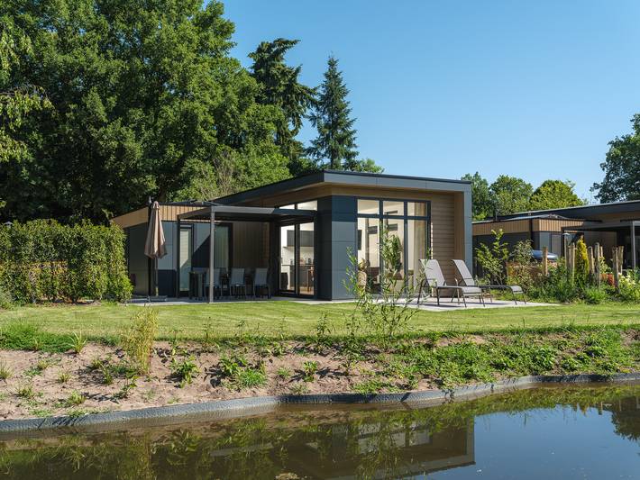 Ferienhaus für 6 Personen, mit Terrasse und Garten - 1