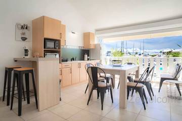 Gîte pour 4 personnes, avec balcon et vue dans Golf international de Saint François