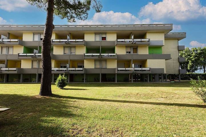 Appartamento intero, Appartamento costiero per 4 persone vicino alla Toscana in Luni Mare, Luni