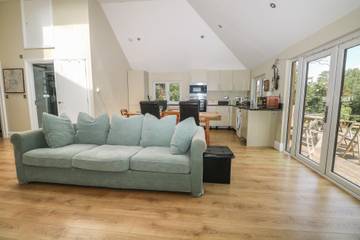 Holiday Rental for 4 People in Surrey Hills, South East England, Photo 4