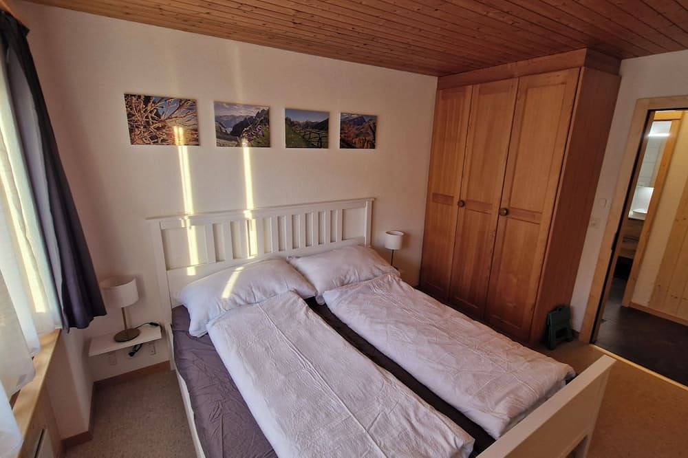 Entire apartment, Chalet Meise in Obergoms, Goms