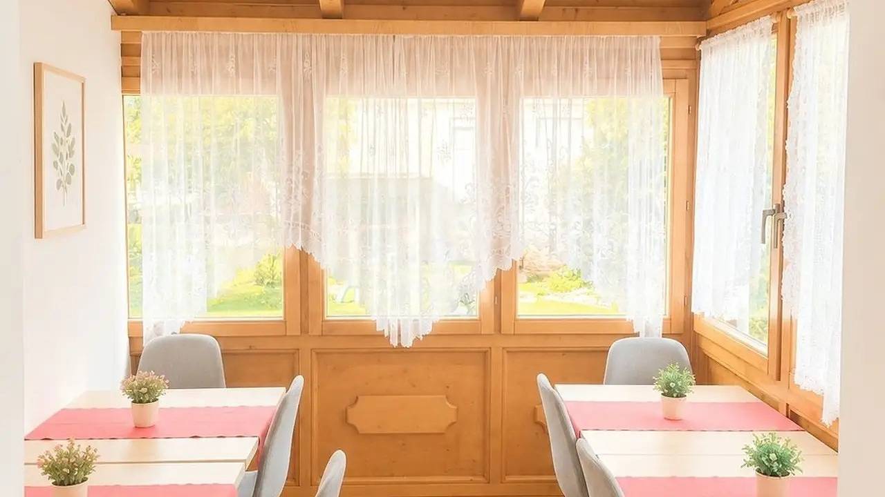 Mehrbettzimmer für 3 Personen (28 m²) in Braunau am Inn