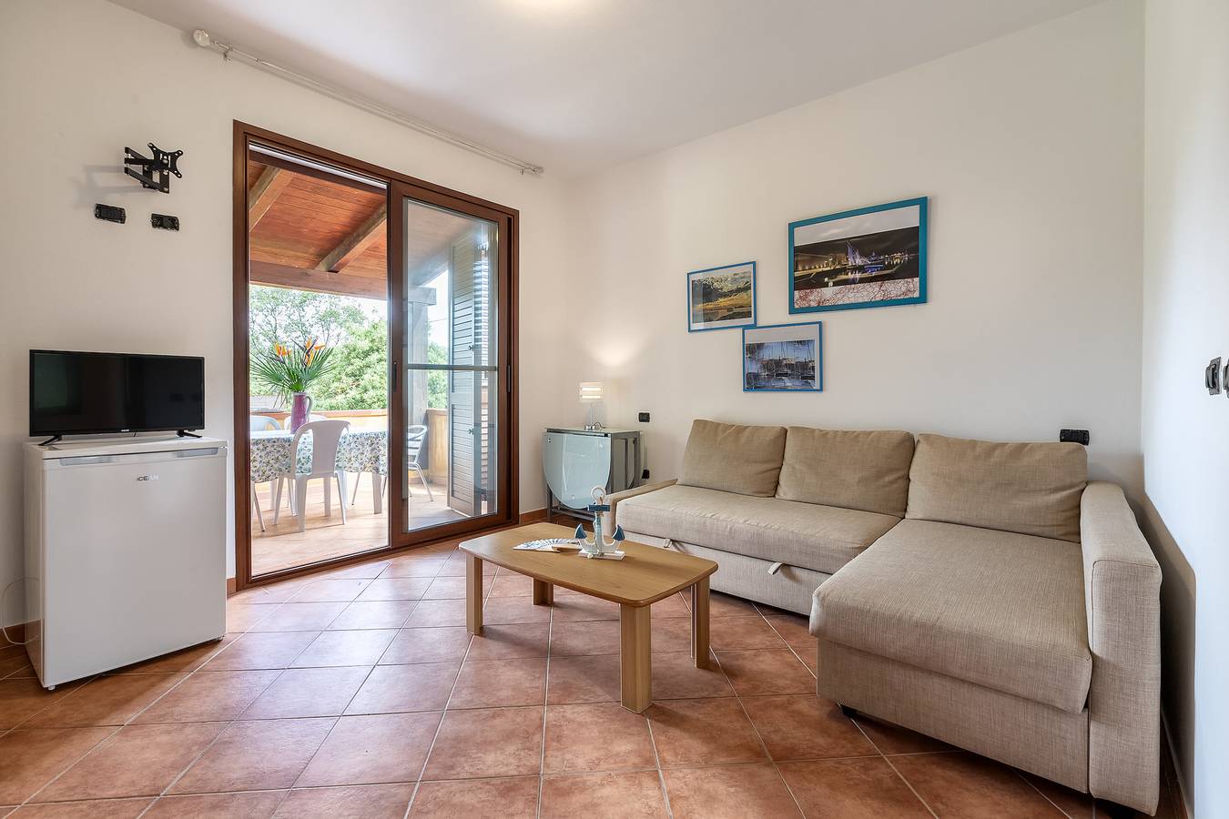 Holiday Home 'La Casa Nel Bosco' with Shared Pool, Wi-Fi and Air Conditioning in Sassari Province