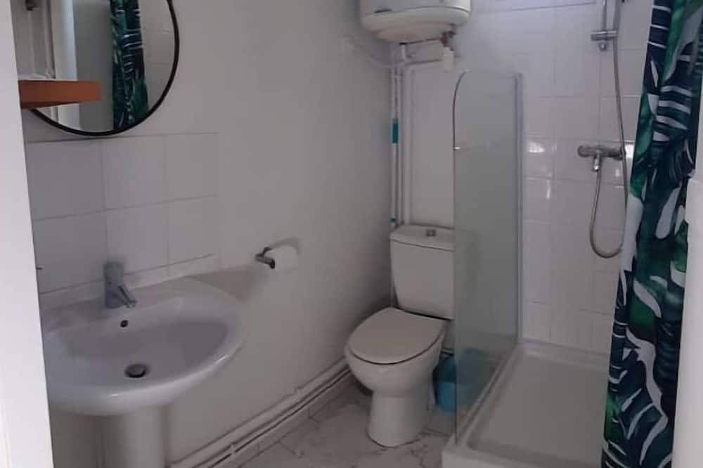 Appartement entier, Appart 2 pièces calme et cosy, 200 m Rer B Laplace in Arcueil, Val-de-Marne