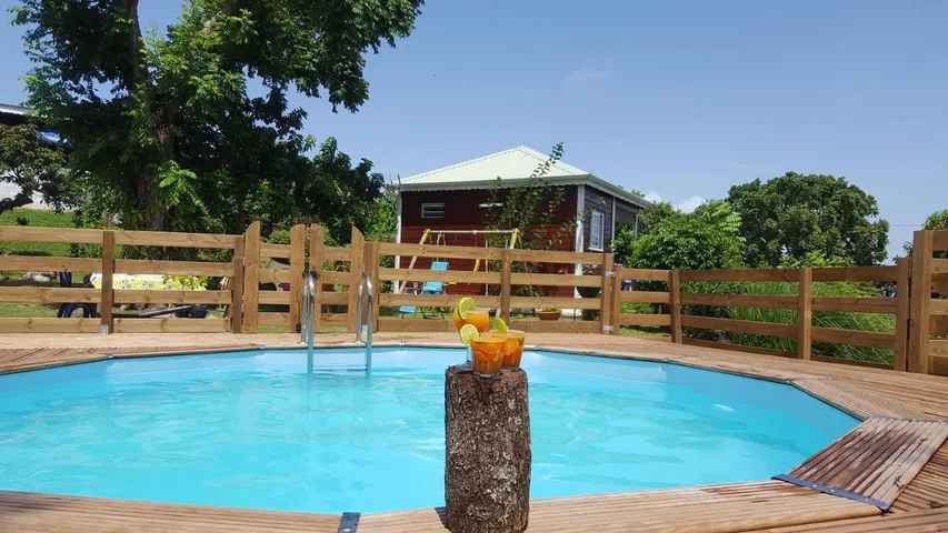 Casa de vacaciones para 2 personas, con vistas además de jardín y piscina, Familias con niños - 1