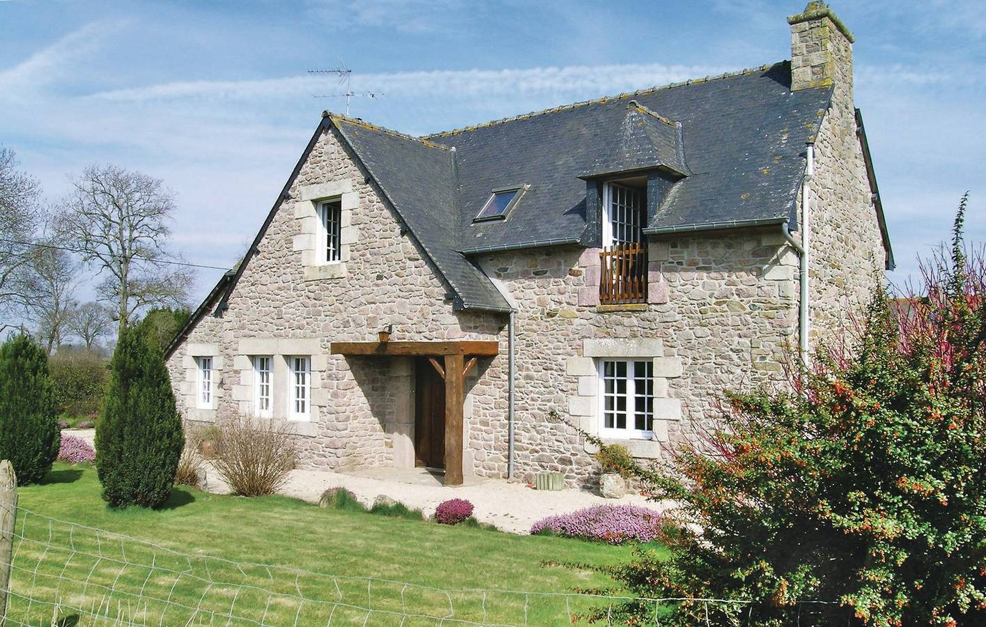 Dom dla 6 osób z ogród in Quemper-Guézennec, Guingamp region