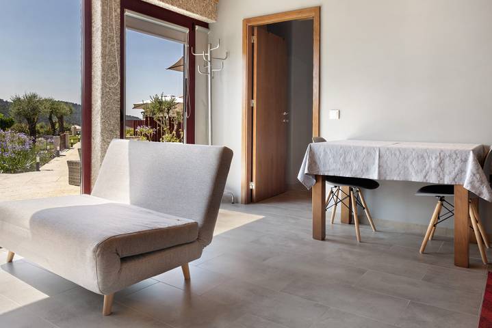 Finca für 2 Personen, mit Seeblick und Kinderpool sowie Sauna und Garten in Portugal - 3