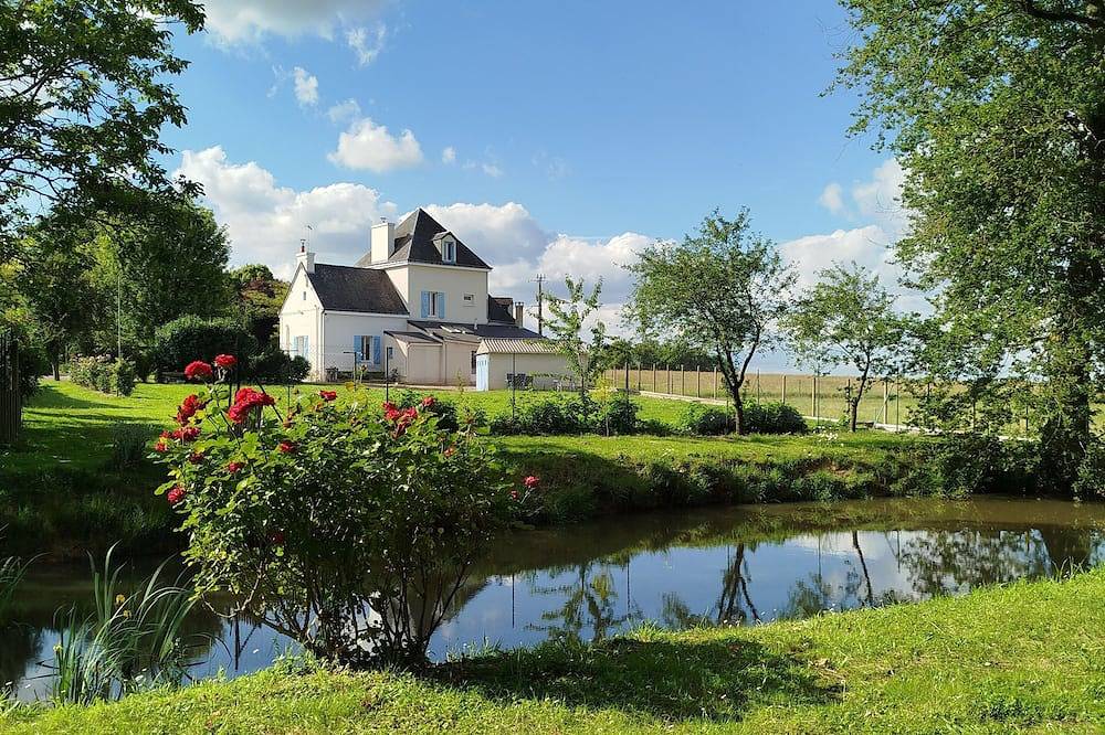 Charmant gîte La Ronde des Cerfs - location touristique in Céré-la-Ronde, Région de Tours