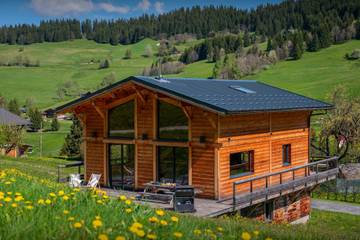 Chalet pour 12 personnes, avec jardin à Notre-Dame-de-Bellecombe
