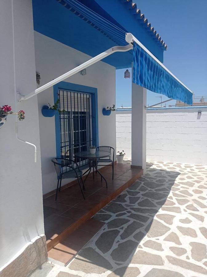 Casa rural para 11 personas, con Terraza y Jardín además de Piscina y Vistas en Chipiona - 4