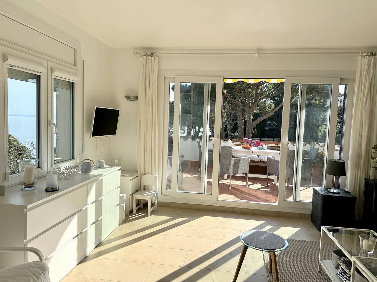 Geheel appartement, Appartement met zeezicht op 500 m van het strand in Begur, Costa Brava