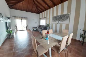 Holiday Rental for 6 People in Castillo Caleta de Fuste, Antigua, Photo 1