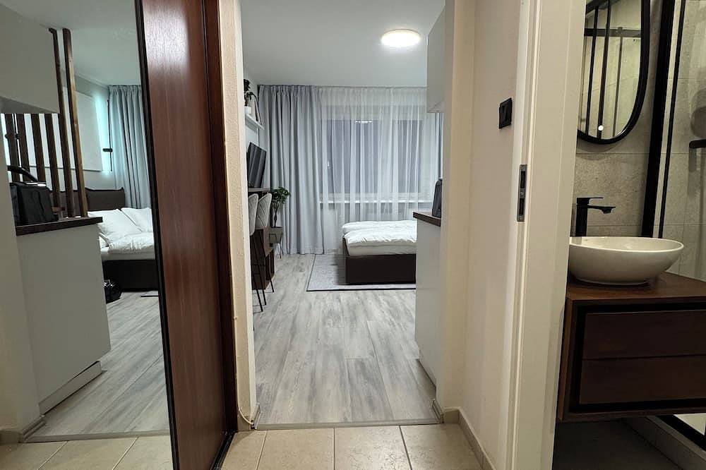 Ganze Wohnung, Modern Apartment in the city center in Bratislava, Bratislava und Umgebung