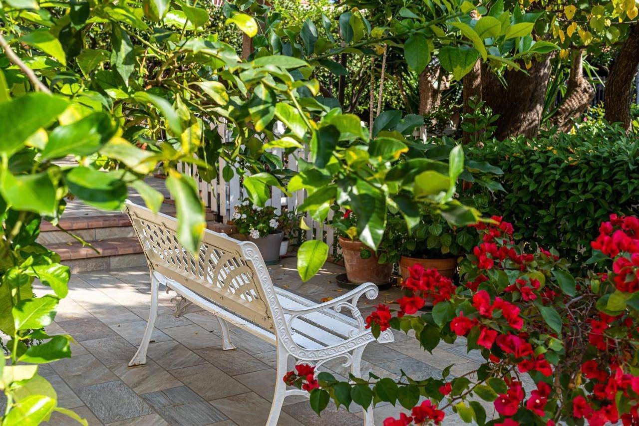 Double Room with Balcony and Sea View in Santa Maria di Castellabate, Castellabate