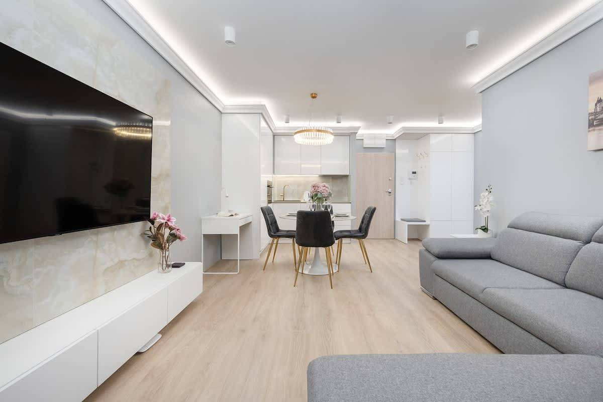 Entire apartment, Elegant Apartment close to Market Square | Balcony, Wifi in Wrocław, Lower Silesia