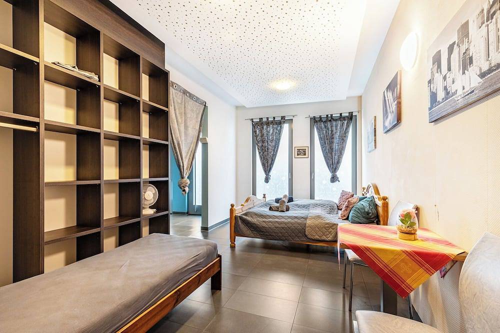 Ganze Wohnung, Bacharach Old Town – Bike & Hike Apt, up to 6 • Castle View • Rhine & Loreley in Bacharach, Mittelrhein