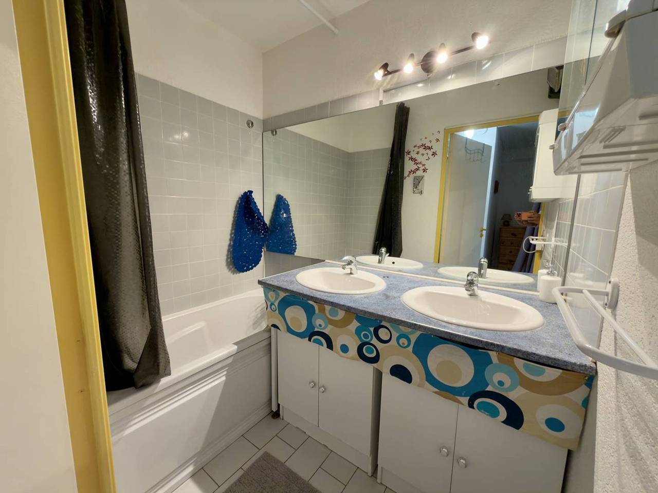 Appartamento intero, Comfortable & Air-Conditioned T2 Cabin - Argelès-sur-Mer in La Côte Vermeille, Argelès-sur-Mer