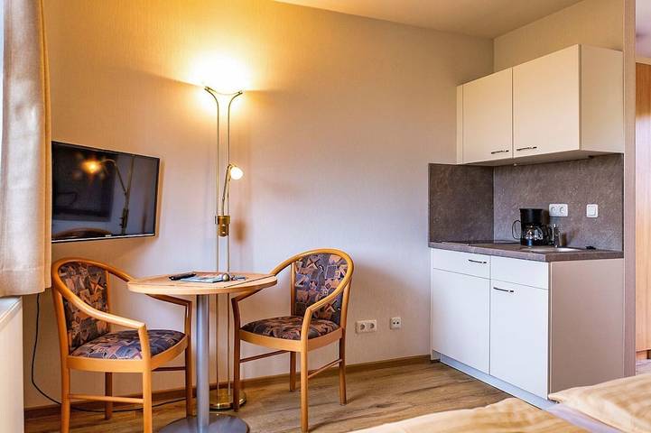 Ferienpark für 2 Personen, mit Terrasse und Sauna sowie Pool in Plau am See