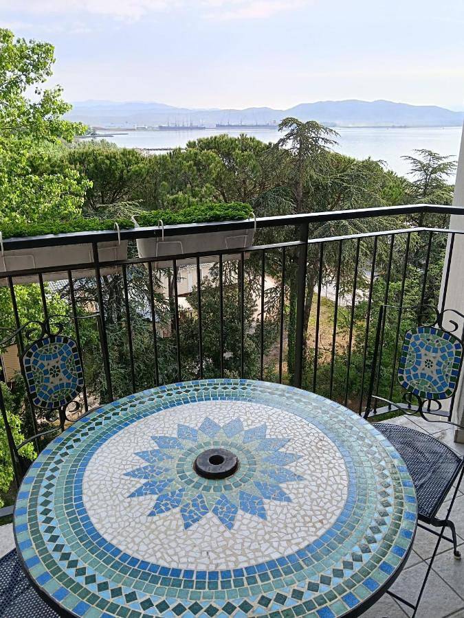 Appartamento per 3 persone, con Idromassaggio e Terrazza nonché Panorama a Monfalcone