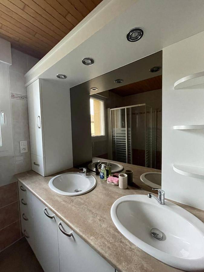 Location de vacances pour 10 personnes, avec jardin à Le Nayrac - 2