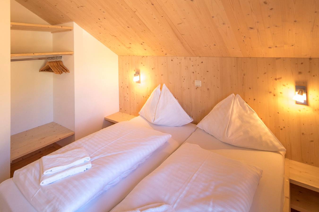Chalet # 44a mit 3 Schlafzimmer, Ir-Sauna & Whirlpool in St. Georgen ob Murau, Sankt Georgen am Kreischberg
