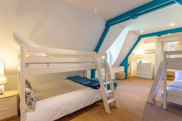 Château pour 26 Personnes dans Combourg, Ille-et-Vilaine, Photo 2