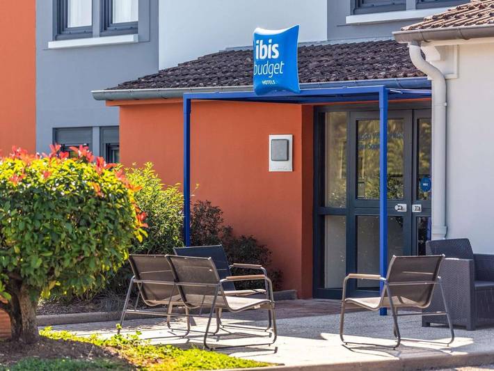 Hôtel pour 3 personnes, avec terrasse et jardin à Limas - 2