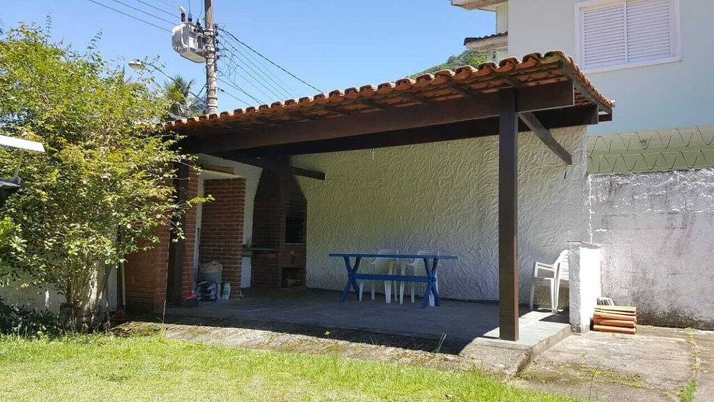 Mieten Sie für Neujahrshaus mit 5 Suiten in Guarujá, Baixada Santista