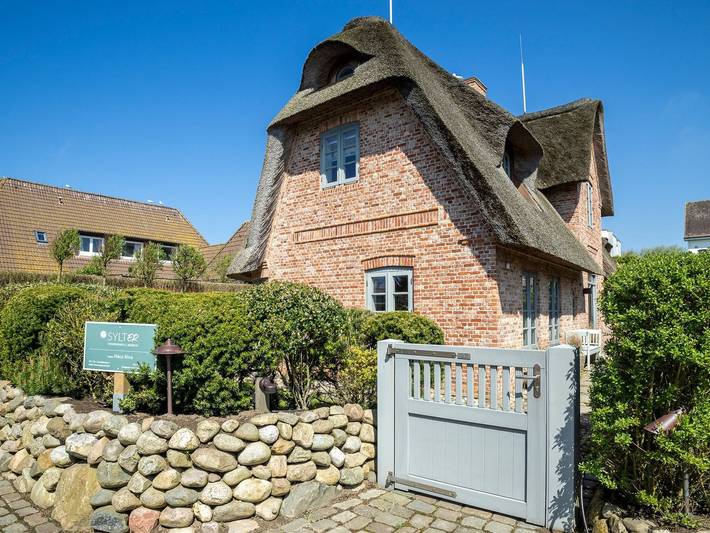 Haus Riva - Strandnahes Luxus-Hausteil unter Reet auf ca. 200 m² für bis zu 7 Personen in Nordfriesische Inseln (Schleswig-Holstein) (Schleswig-Holstein), Wenningstedt