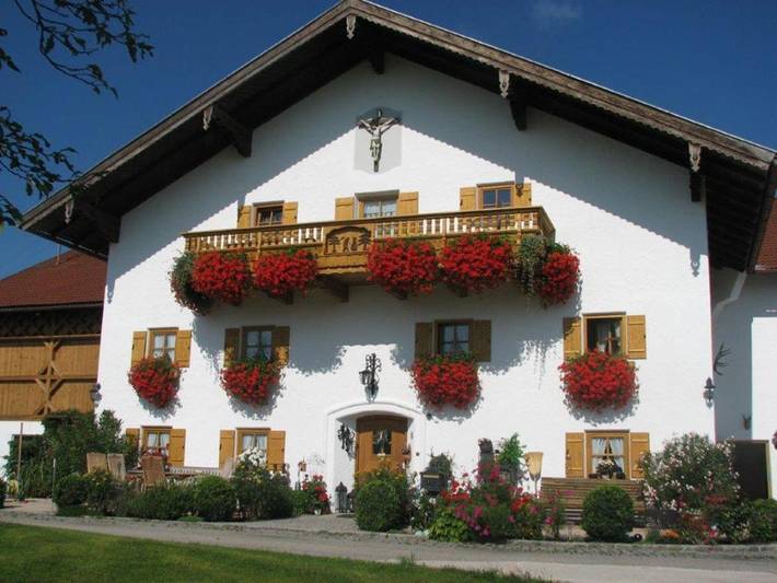 Ferienwohnung für 2 Personen, mit Balkon und Garten